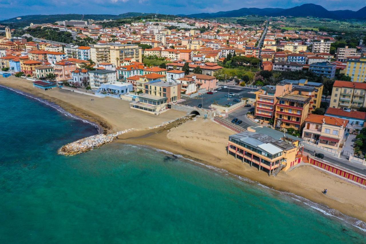 شقة Casa Aurea Tre Posti Letto A 30 Metri Dal Mare سان فينتْشينسو المظهر الخارجي الصورة